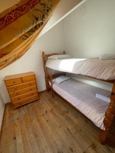 Appartements joli T3 au coeur de lourdes : photos des chambres