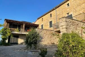 Le Mas de L'Arceau - Mas avec piscine en Sud Ardèche - Chandolas