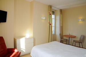 Appart'hotels Garden & City Luxeuil Ex Le Metropole et Les Thermes : photos des chambres
