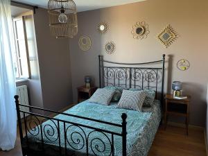 Maisons de vacances Le Mas de L-Arceau - Mas avec piscine en Sud Ardeche : photos des chambres