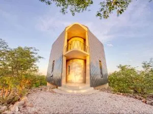 The Ekipa - Okaukuejo