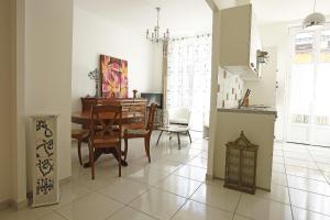 AIGUE-MARINE - Superbe appartement Vue Mer 4 personnes au Port de Nice
