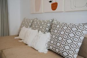 Chic & Cozy Villa By The Beach