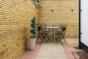 Host & Stay - Brighton Laines House