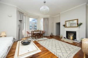 Host & Stay - St Aubyns Coastal Retreat