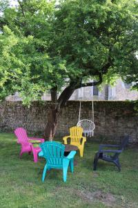 B&B / Chambres d'hotes AU DETOUR DU MONT Chambres d'hotes : photos des chambres