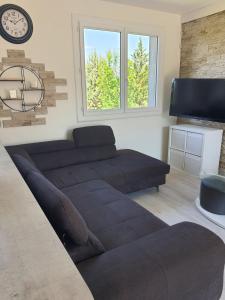 Grand T2 tout confort au calme avec terrasse