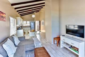 VF002 Villa Flamenco, Chakas Rock - Seaside paradise