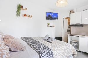 Agréable jardin secret - studio cocon lumineux - 10min Paris et Orly