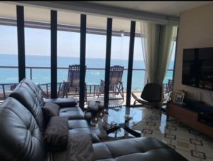 Panorama Seaview Suite Escape Front