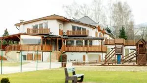 Penzión-Hutira Relax club - Ráztočno