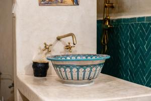 Riad Kasbabouch - Breakfast - 10mn to Jamaa Al Fna