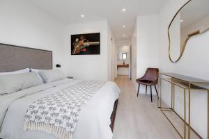 Piso de lujo con piscina privada en las Colinas