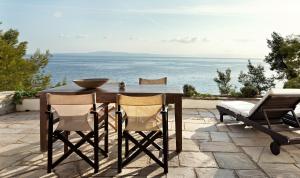 Seashells & Pines Villa in Vourvourou #FeelsLikeHome