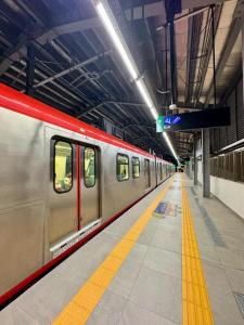 2BR Condo Staycation NearAirport