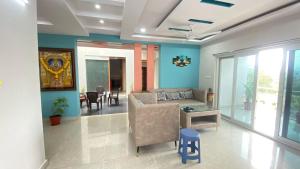 Bara Stays & Guesthouse