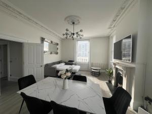 London Apartment - Chalk farm station
