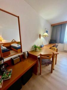 Schwanstetten bei Nürnberg, gemütliches Apartment mit Küche Bad TV