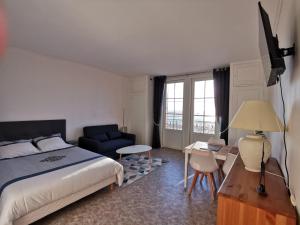 Appartements Grand studio face a la mer : Studio - Vue sur Mer