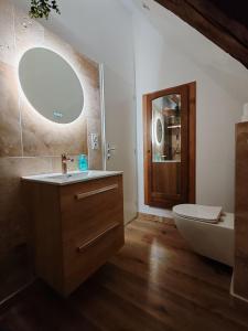 Appartements L-Hibou de la Cathedrale - Hyper Centre - Jardin - Wifi : photos des chambres