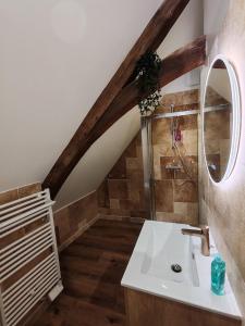 Appartements L-Hibou de la Cathedrale - Hyper Centre - Jardin - Wifi : photos des chambres
