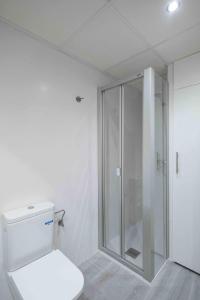 1 dormitorio con piscina y bonitas vistas al mar en playa la Fossa