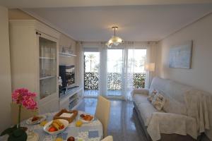 Primera linea en Playa San Juan By Elconserje