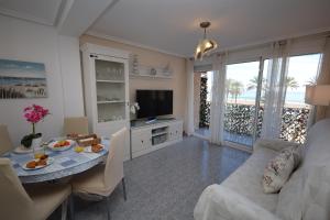 Primera linea en Playa San Juan By Elconserje