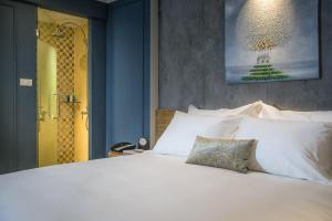 Bespoke Trendy Hotel Hanoi