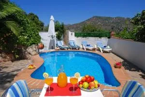 Wunderschönes Privates Landhaus Mit Pool - Comares