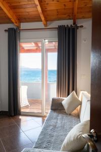Vila Cerca de Mar