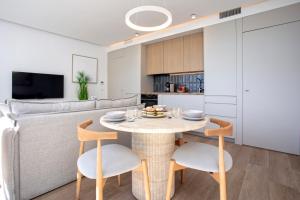 Brisa del Mediterráneo by Rent Me