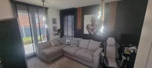 Entire House Alek - Colney