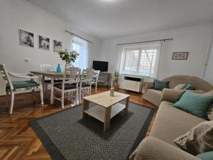 Csobogós Vendégház Mályinka