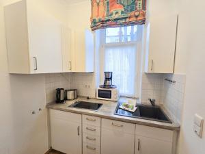 Strandvillen Binz - Ferienwohnung mit Meerblick, 2 Schlafzimmern und Balkon SV-607