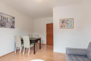 Sea View Family Apartment with Large Terrace & Free Parking