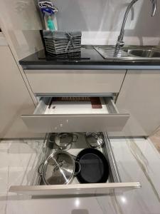 Appartements Studio 1-2 pers - Aeroport CDG , Paris, Parc Expo Villepinte - A L'Ombre du Pin 