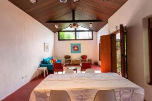 Casa espaçosa, jardim enorme, refúgio natureza SP