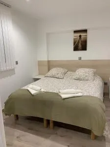 Studio 1-2 pers - Aéroport CDG , Paris, Parc Expo Villepinte - A L'Ombre du Pin "10" - Villevaudé