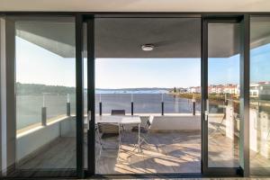 Sunset Bay apartment with pool in Medulin