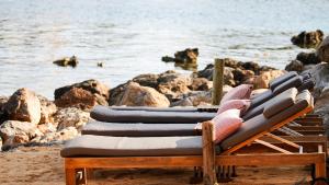 Sirena Bay Beach House and Luxury Suites