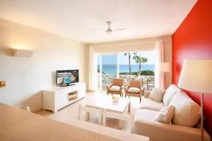 Moderne Ferienwohnung Mit Traumhaftem Meerblick - Santo Tomás