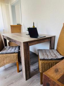 Ferienhaus Kusel - am Bahnhof mit WLAN & Garten