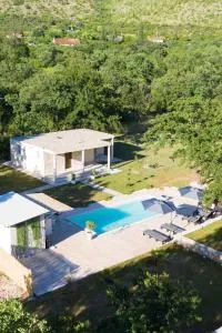 Pool House Paun - Kravlja