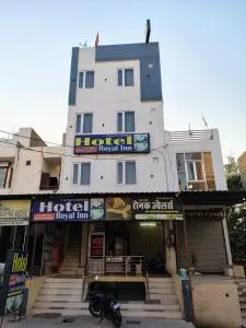 Royal Inn Hotel - Sūratgarh