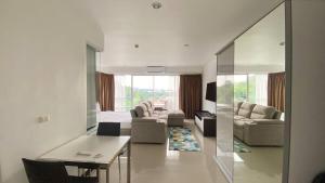 Sea view studio Chic Condo Karon