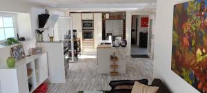 Stay Comfortably In Scenic Surroundings