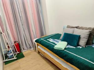 Charles Havens Crib - Spring Residences