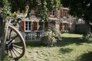 La maison d'Anastasie - 朗戈涅