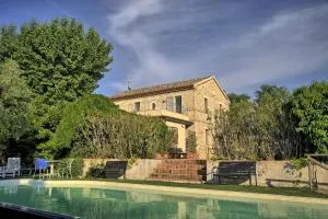 Große, Historische Villa Mit Großem Garten - Morro dʼAlba